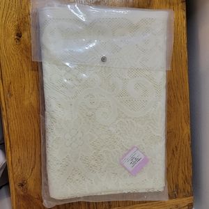 Scranton vintage ivory table cloth 72” X 90"